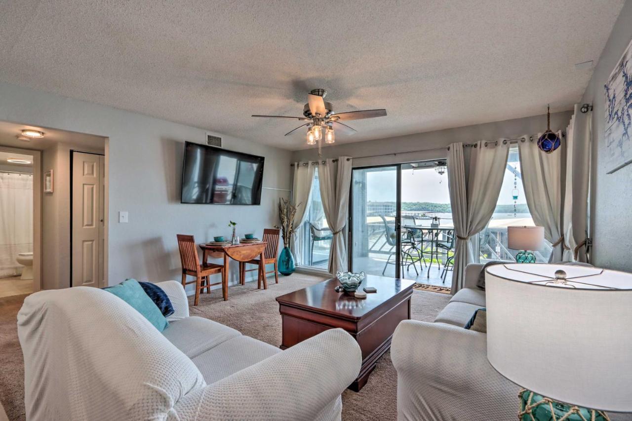 Osage Beach Condo With Pool Access And Lake Views Екстер'єр фото